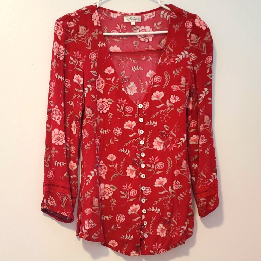 ARNHEM FLORAL MARROON 3/4 SLEEVE VNECK BUTTON UP TOP SIZE 8 MEDIUM WOMENS